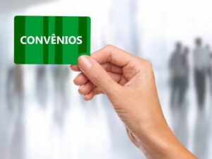 Como melhorar a experiência dos colaboradores com benefícios corporativos